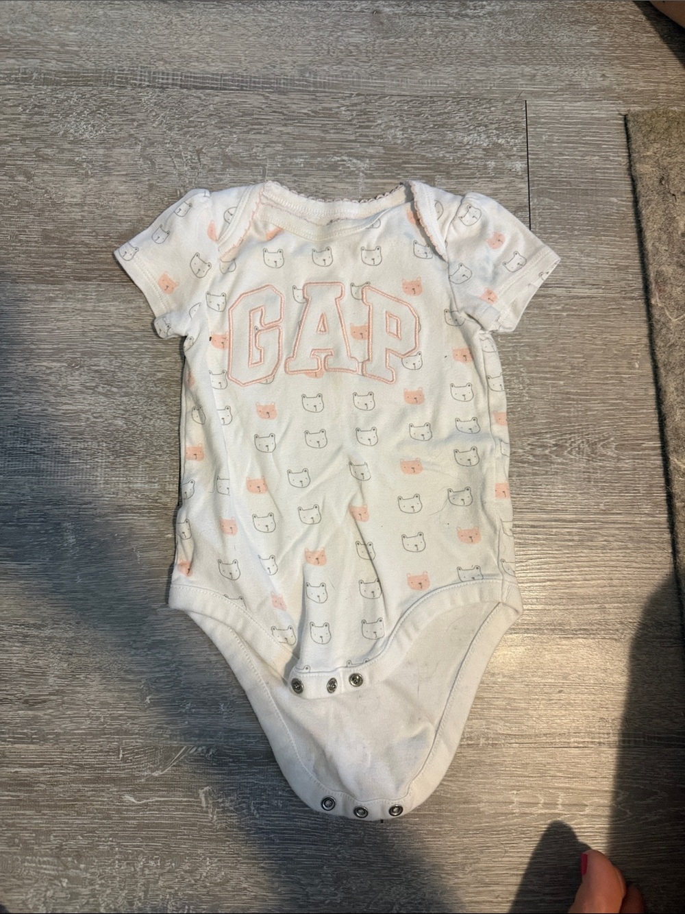 GAP White One-Piece Bodysuit with Light Pink Logo and Bear Print